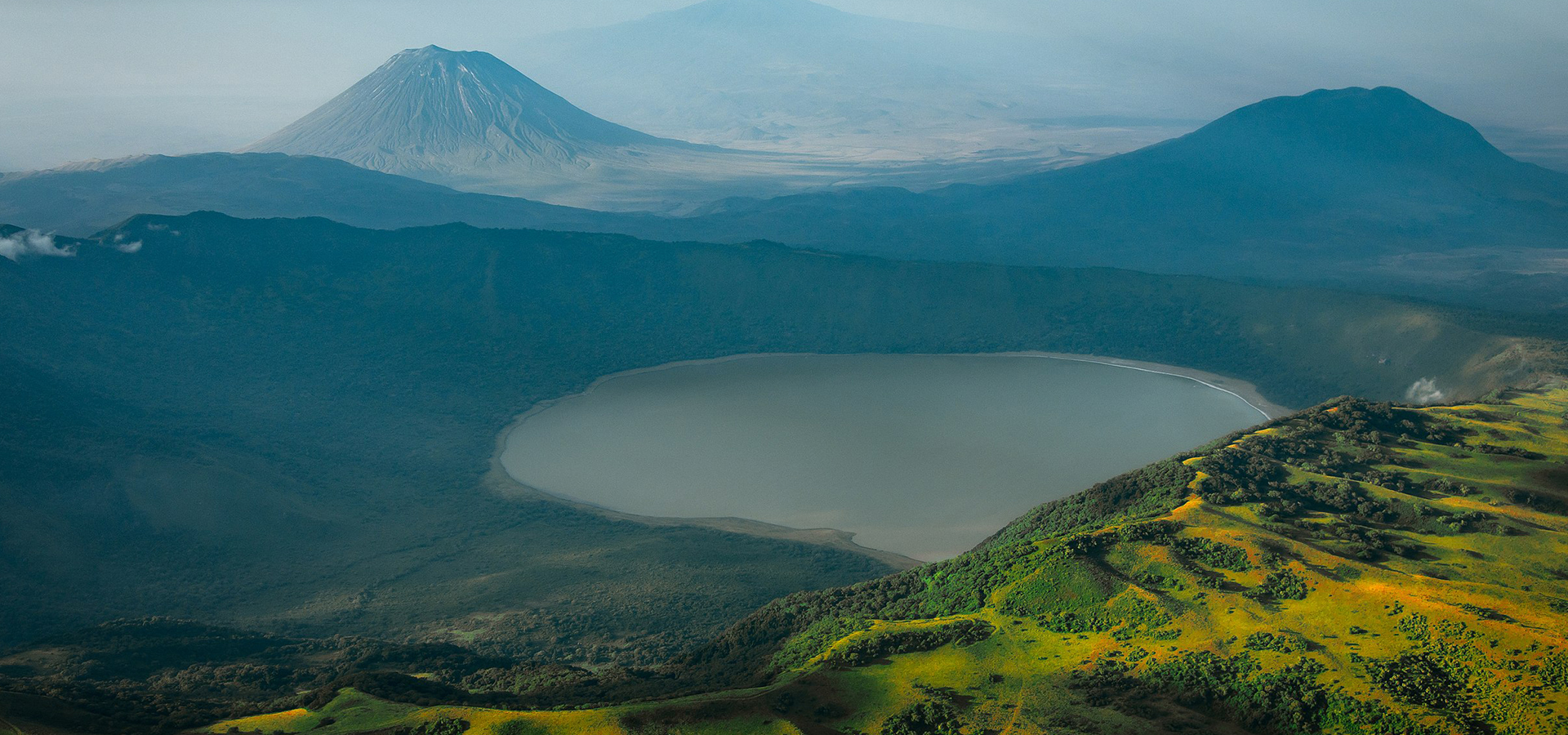 SlideShow Image Number 1 all for Tanzania Safaris images.