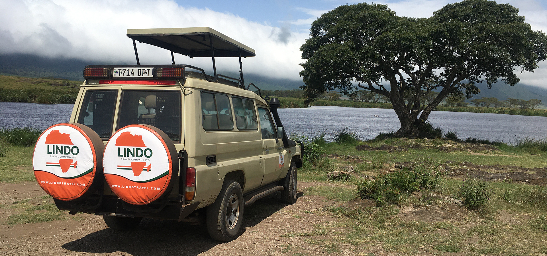 SlideShow Image Number 4 all for Tanzania Safaris images.
