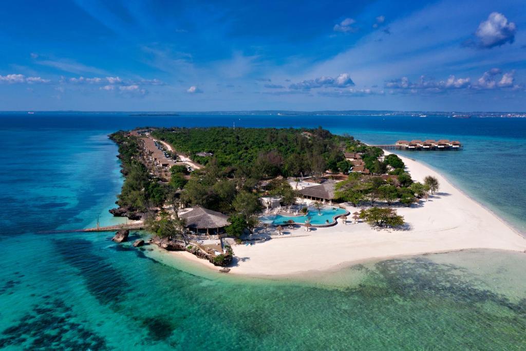 Image Slider No: 2 6-Day Zanzibar Island Beach Tour with Diving at Mnemba