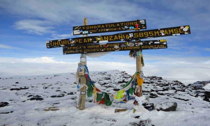 SlideShow Image number: 6 Kilimanjaro  - The Ultimate Adventure - Climbing Kilimanjaro and Safari in Tanzania