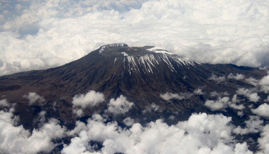 Actual image number 2 for slideshow images, displaying 22 tanzania safari images