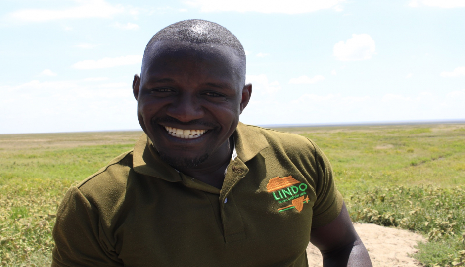 Actual image number 15 for slideshow images, displaying 35 tanzania safari images
