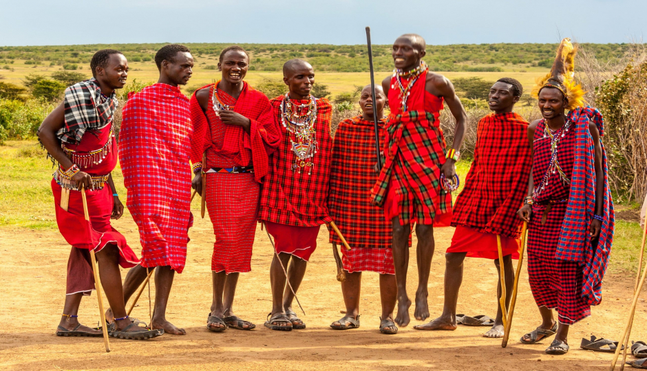 Actual image number 13 for slideshow images, displaying 33 tanzania safari images