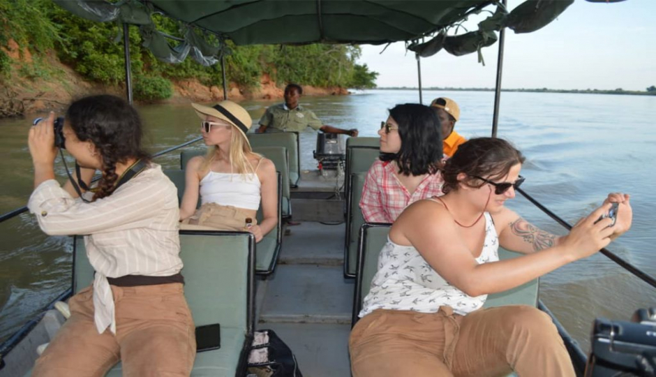 Actual image number 2 for slideshow images, displaying 22 tanzania safari images