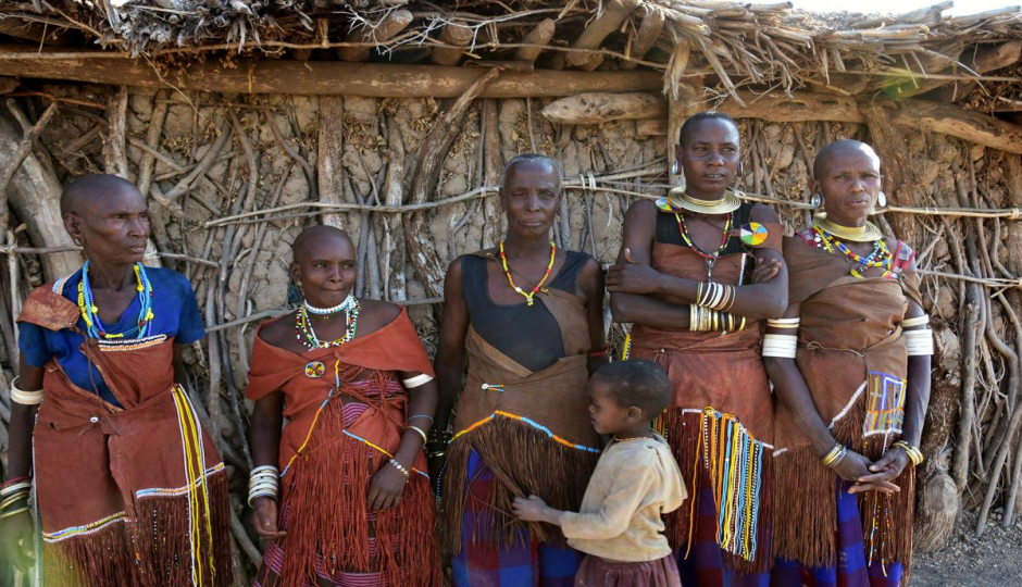 Actual image number 4 for slideshow images, displaying 24 tanzania safari images